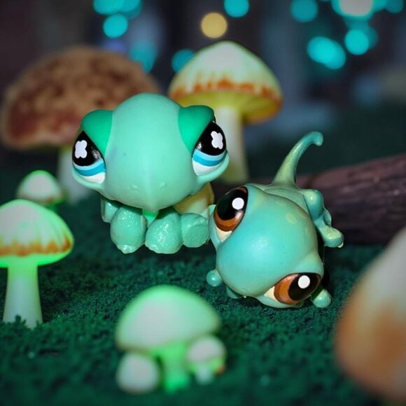 2005 Littlest Pet Shop LPS #111 Gecko Lizard Brown Spots Eyes & Turtle #642 B14 - Picture 1 of 6